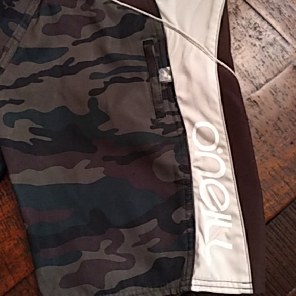 Oneil Sneak attack real board shorts size 7 - Picture 5 of 7